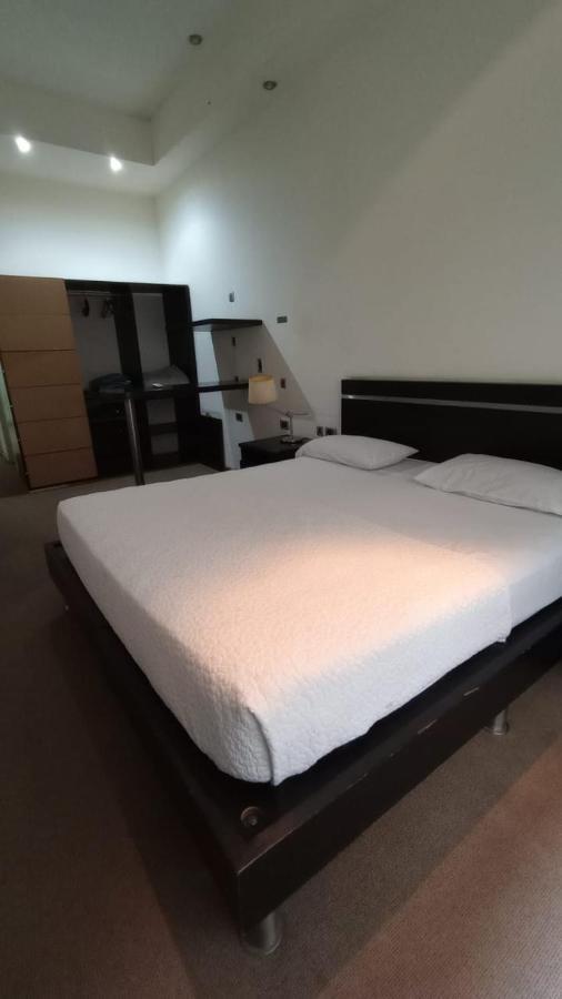 Hostel Che Ba บัวโนสไอเรส ภายนอก รูปภาพ